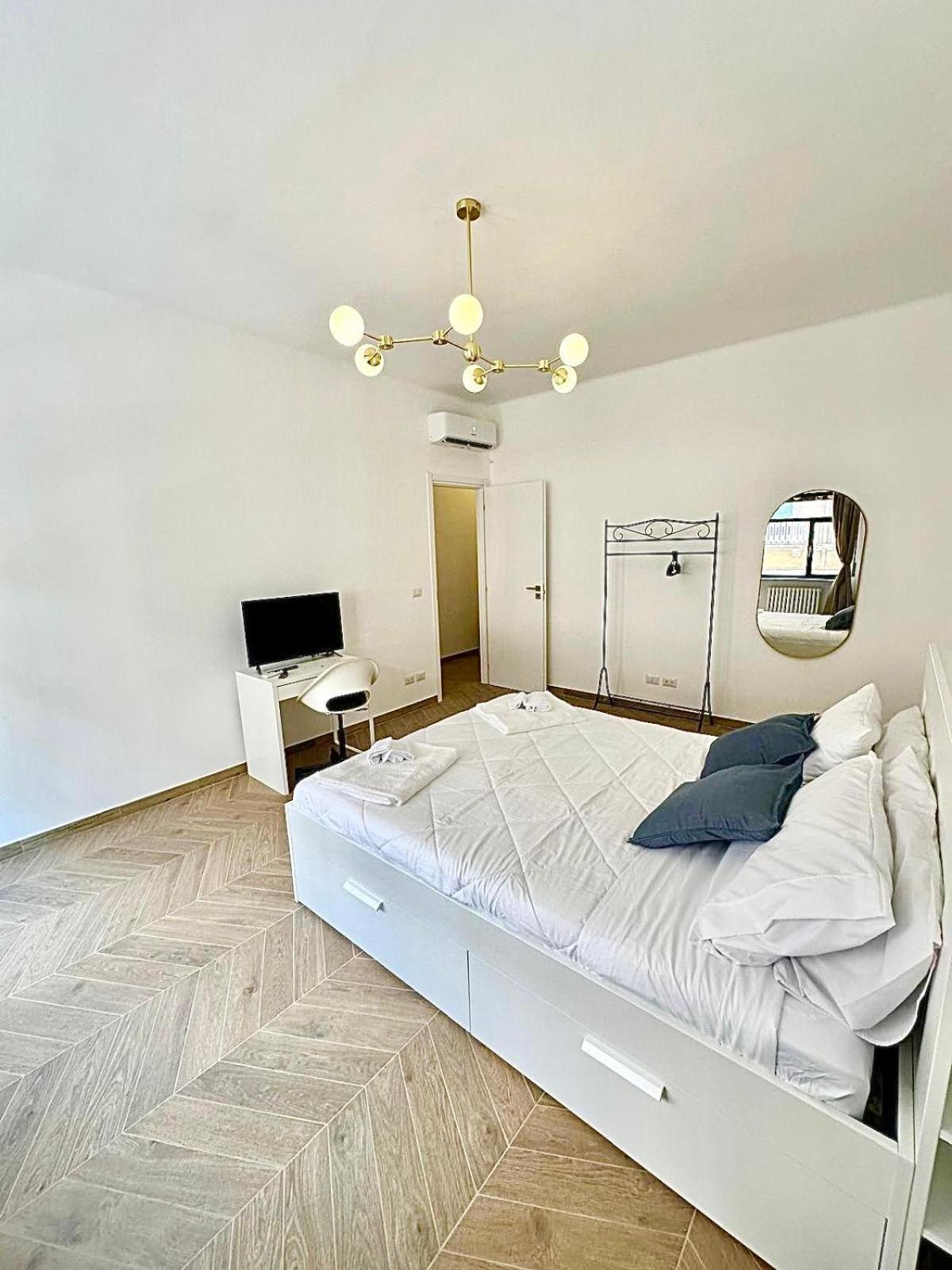 Suite Dante 262 Bari Exterior photo