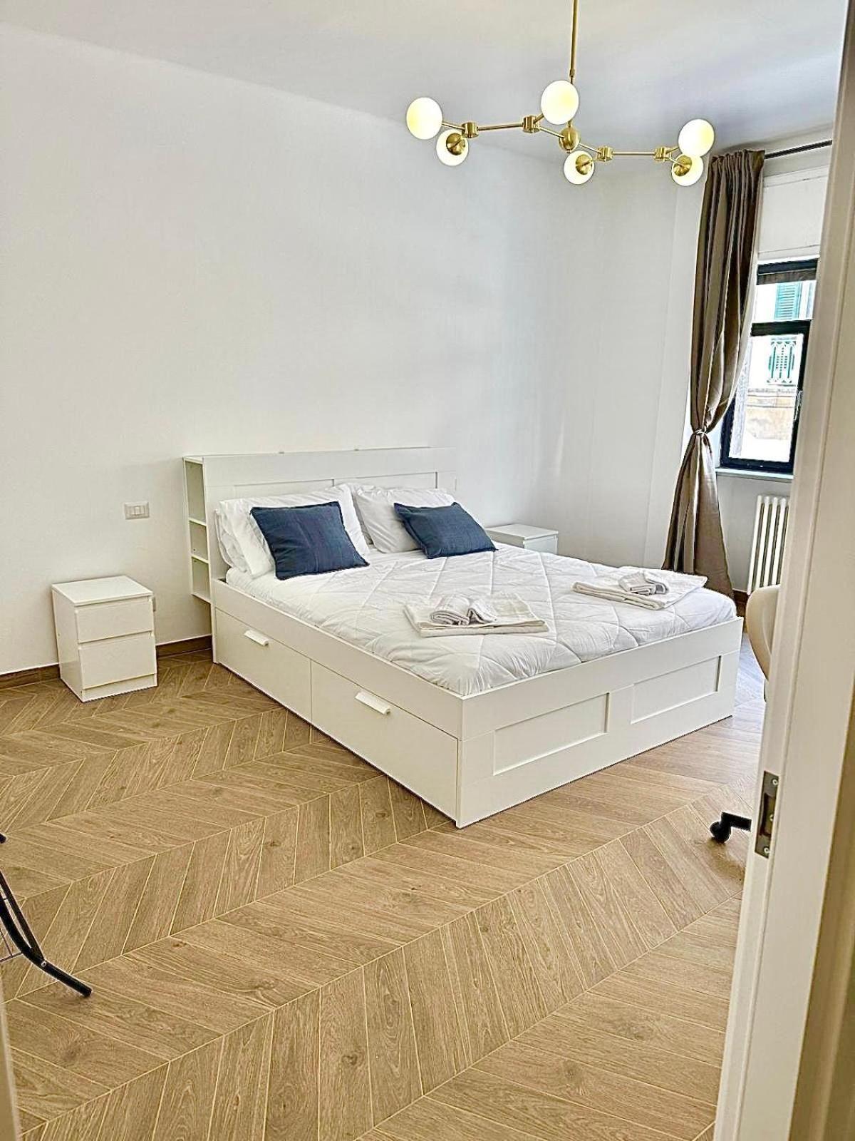 Suite Dante 262 Bari Exterior photo