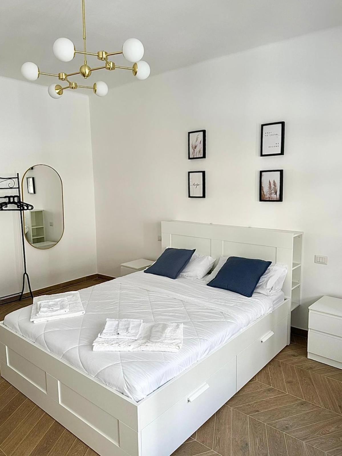 Suite Dante 262 Bari Exterior photo